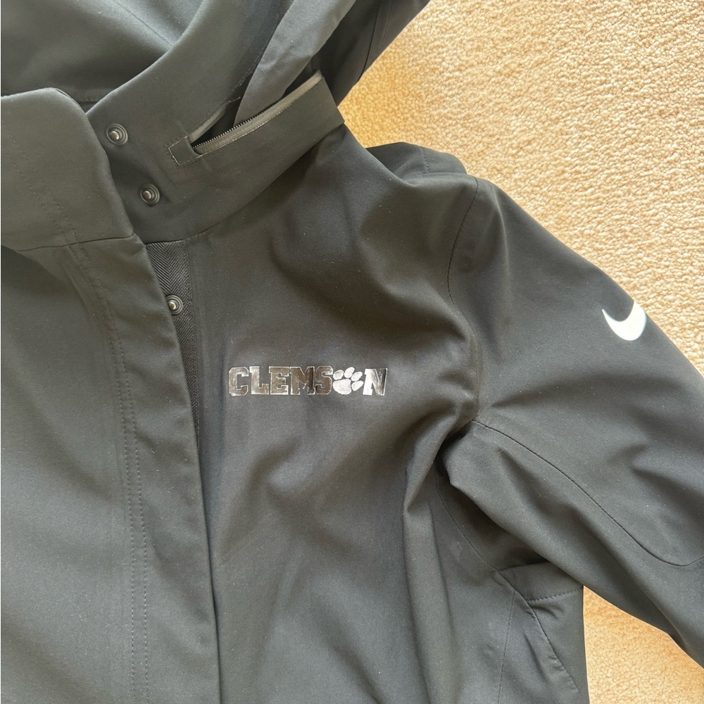 Nike Hyper Shield Jacket Women’s Medium. Clemson … - image 4